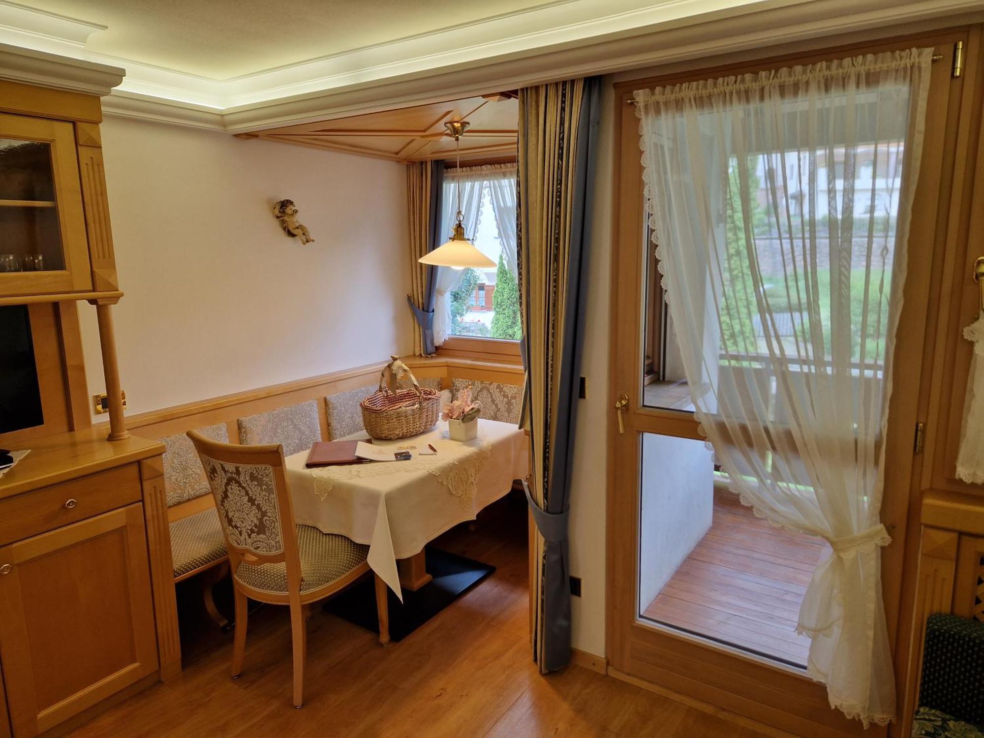 Residence Ciastel Ортизеи Экстерьер фото