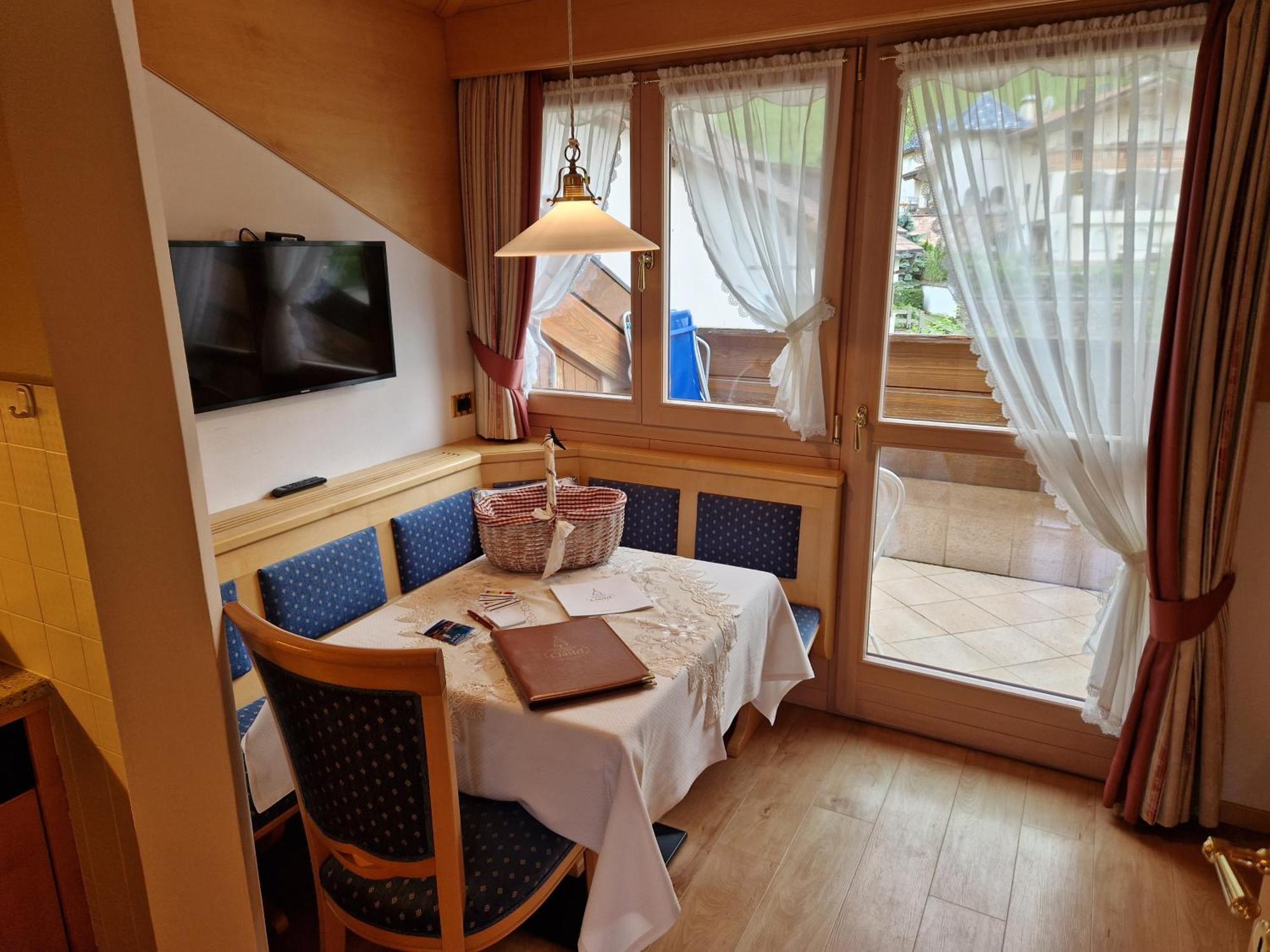 Residence Ciastel Ортизеи Экстерьер фото